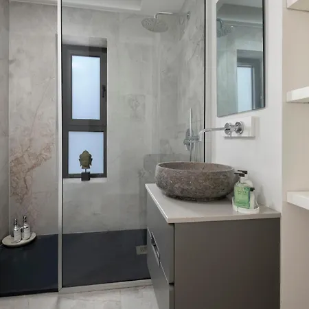 Luxury Beachfront Apartman Limassol