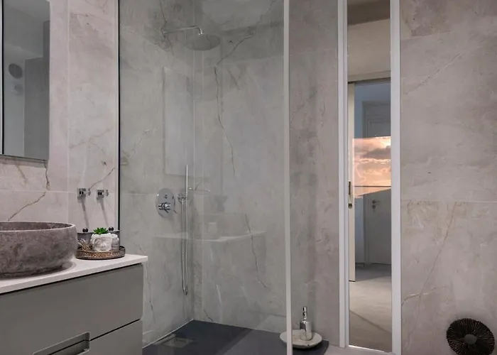 Luxury Beachfront Appartamento