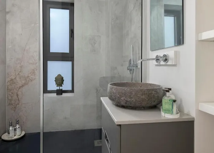 Luxury Beachfront Apartment Limassol